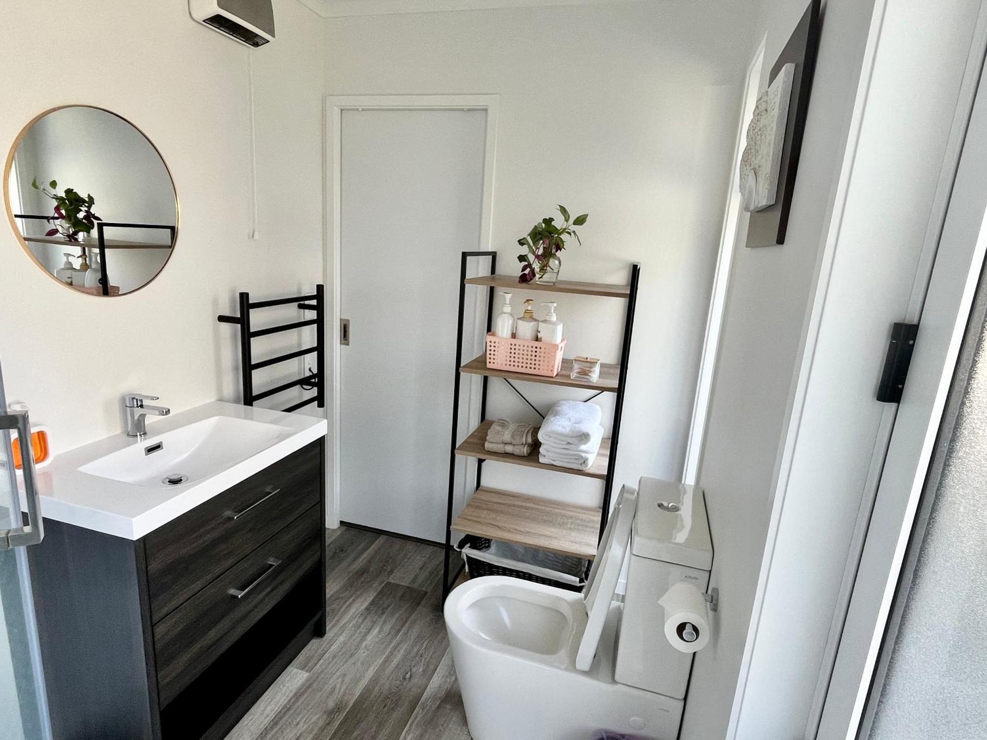 Lakeside Cozy Studio Taupo Luaran gambar